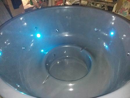 Kubls ar led apgaismojumu