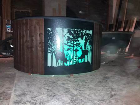 Kubls ar led apgaismojumu
